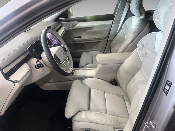 Volvo ES90 2 of 16