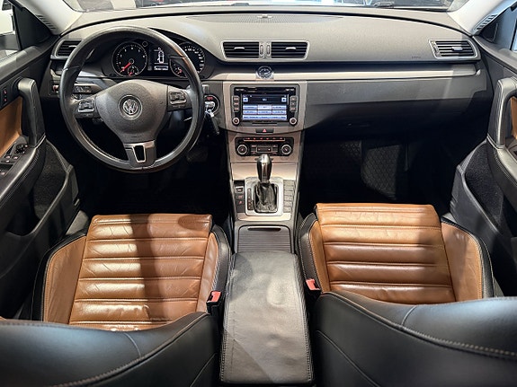 Volkswagen Passat 4 of 20