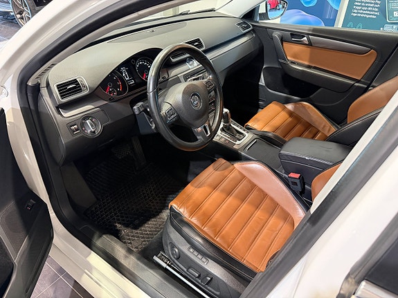 Volkswagen Passat 10 of 20