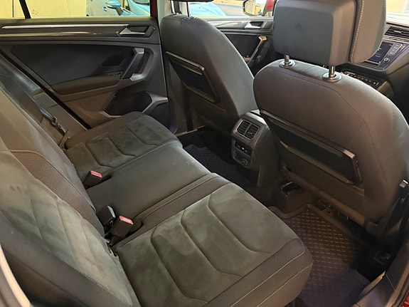 Volkswagen Tiguan 7 of 19