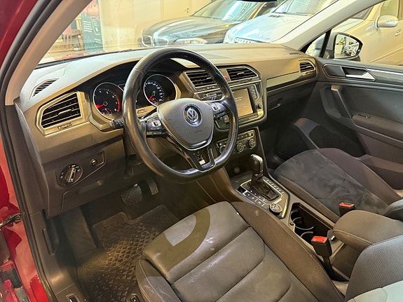 Volkswagen Tiguan 5 of 19