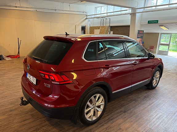 Volkswagen Tiguan 3 of 19