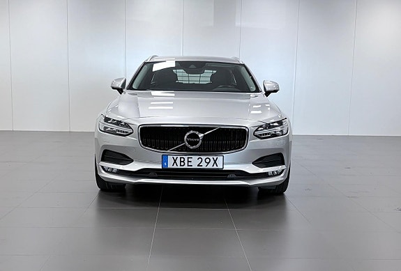 Volvo V90 3 of 5