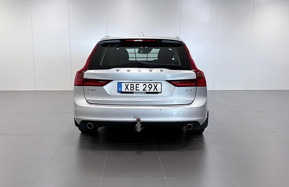 Volvo V90 5 of 5