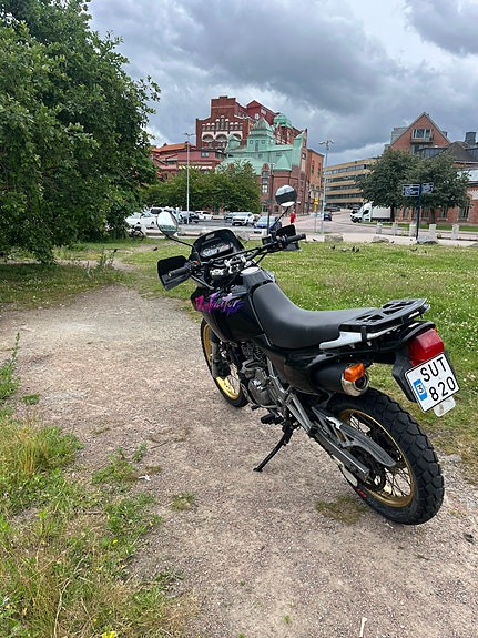 Honda NX650 Dominator 5 of 5