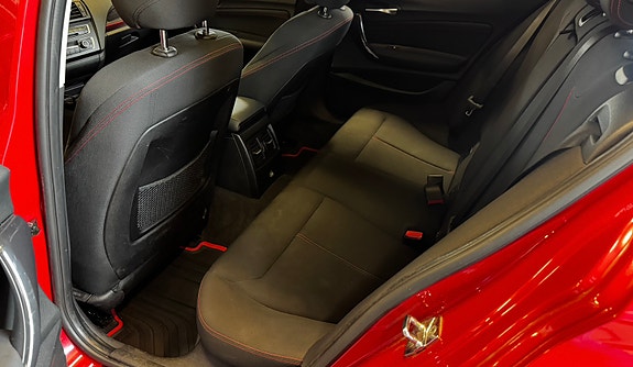 BMW 120d 6 of 6