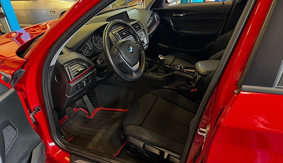 BMW 120d 5 of 5