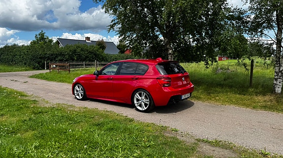 BMW 120d 3 of 5