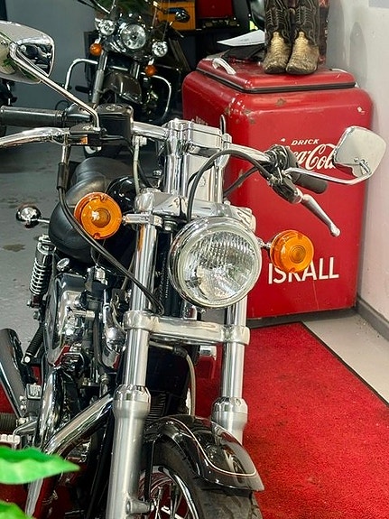 Harley-Davidson XL1200C Sportster 1200 Custom, endast 1400 Mil! 7 of 8