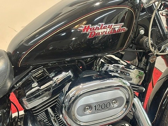 Harley-Davidson XL1200C Sportster 1200 Custom, endast 1400 Mil! 4 of 5