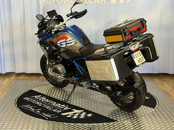 BMW R1200GS 3 of 5