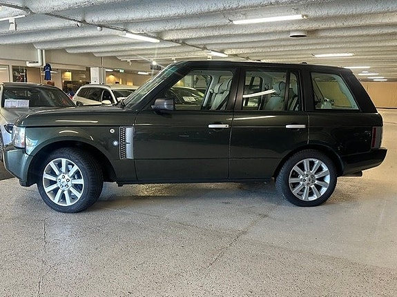 Land Rover Range Rover 8 of 30