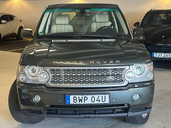 Land Rover Range Rover 10 of 30