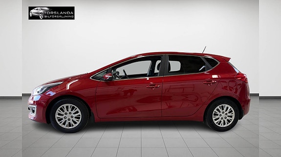 Kia Ceed 2 of 15