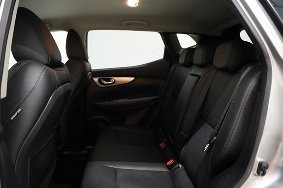 Nissan Qashqai 17 of 19