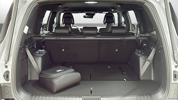 Hyundai Santa Fe 10 of 12