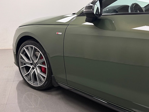 Audi A4 5 of 19