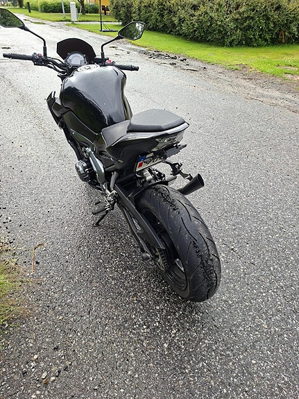 Kawasaki Z900 4 of 5