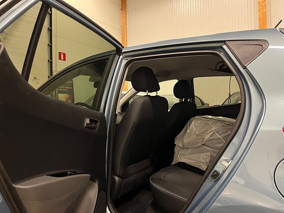 Hyundai i10 11 of 15