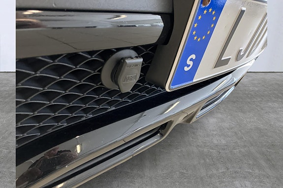 Mercedes-Benz E220 25 of 26