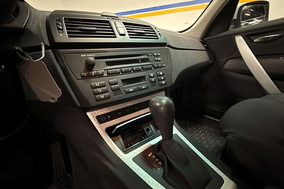 BMW X3 18 of 22