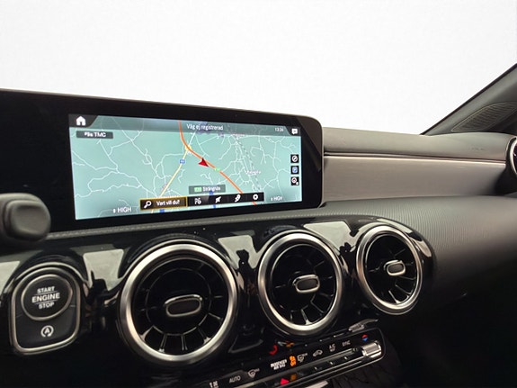 Mercedes-Benz A200 15 of 20