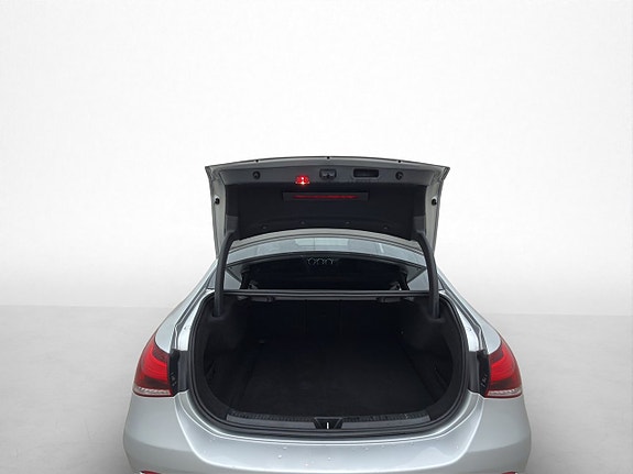 Mercedes-Benz A200 11 of 20