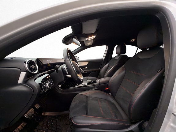 Mercedes-Benz A200 12 of 20