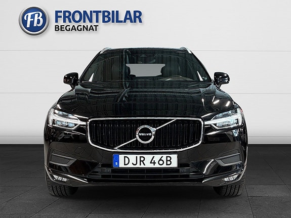 Volvo XC60 2 of 25