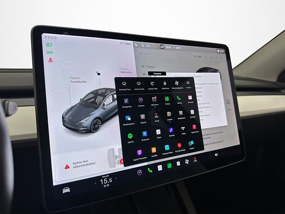 Tesla Model Y 22 of 30