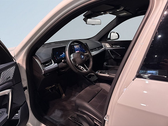BMW X1 7 of 23