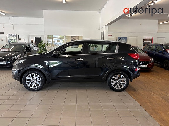 Kia Sportage 2 of 5