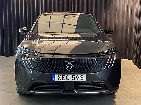 Peugeot 3008 4 of 5
