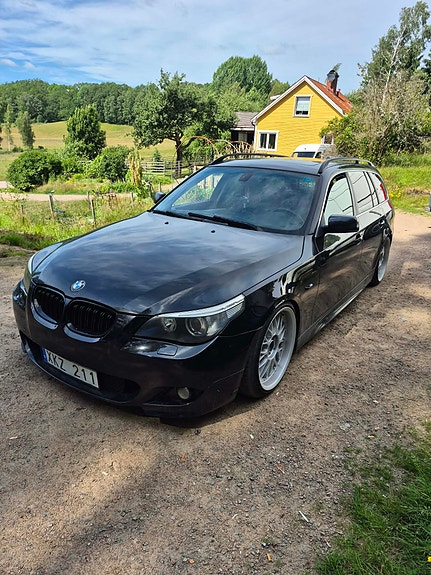 BMW 530d 2 of 8