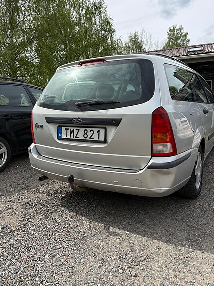 Ford Focus 4 of 5