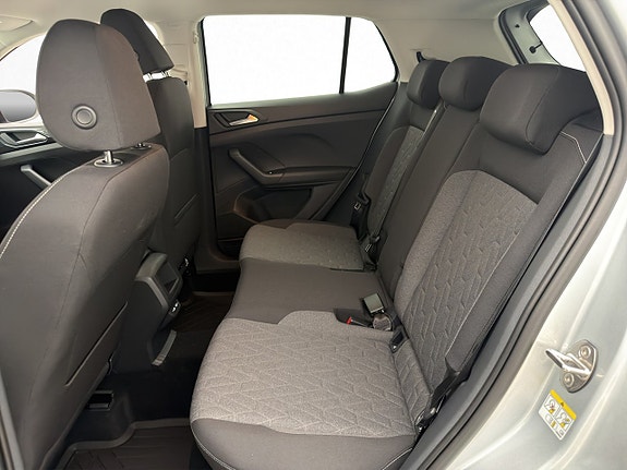 Volkswagen T-Cross 24 of 29
