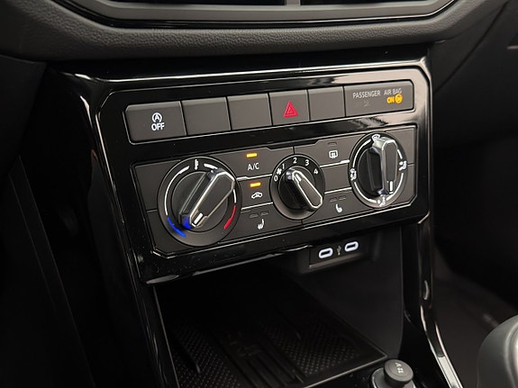 Volkswagen T-Cross 20 of 29