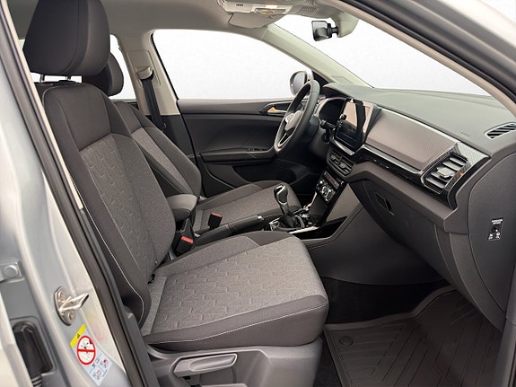 Volkswagen T-Cross 22 of 29