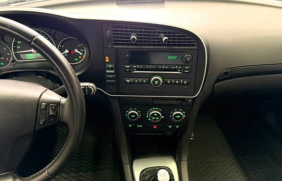 Saab 9-3 15 of 23