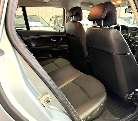 Saab 9-3 13 of 23