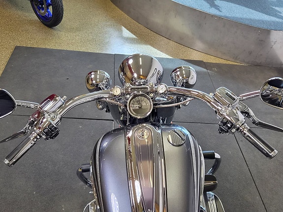 Harley-Davidson Screaming Eagle 110" Flstnse 5 of 5