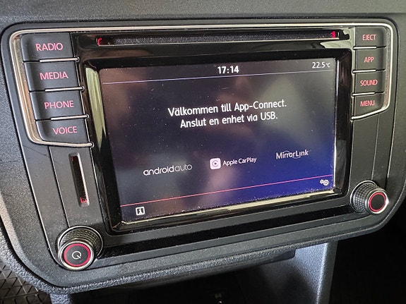 Volkswagen Caddy Maxi 12 of 15