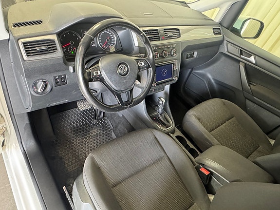 Volkswagen Caddy Maxi 6 of 15