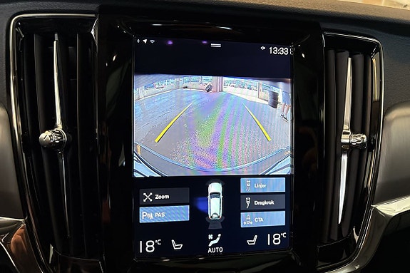 Volvo V90 Cross Country 23 of 30