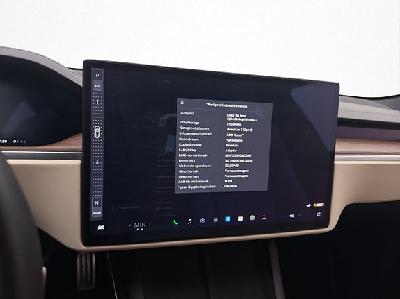 Tesla Model S 26 of 30