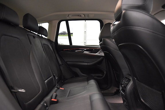 BMW X3 15 of 22