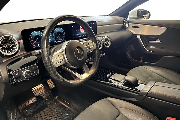 Mercedes-Benz CLA250 e 8 of 21