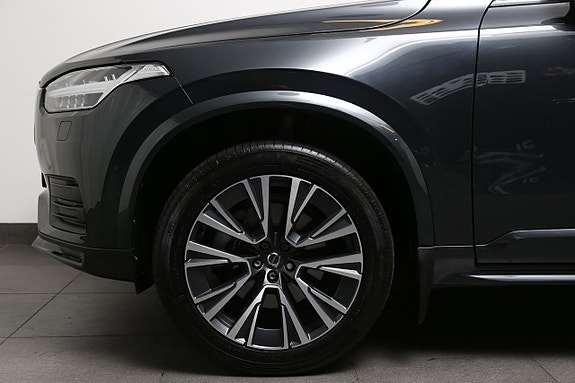 Volvo XC90 9 of 30