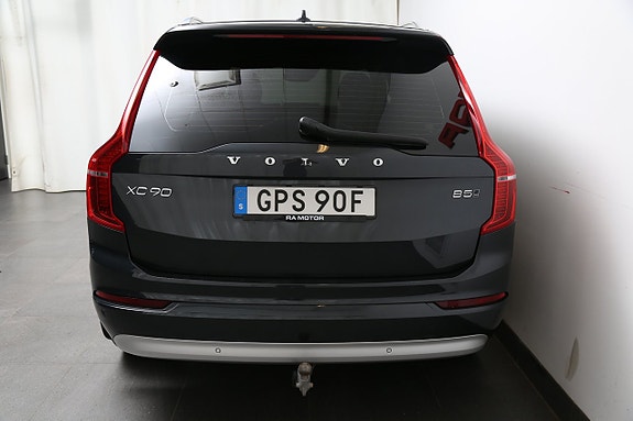 Volvo XC90 7 of 30