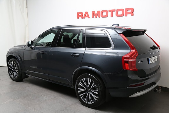 Volvo XC90 4 of 30
